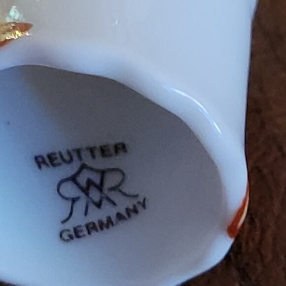 Vintage Reutter Stamped Germany Thimble Porcelain Teddy Bear - Picture 8 of 11